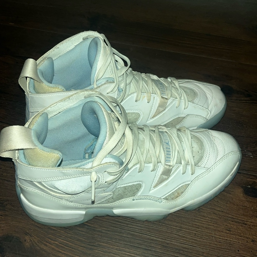 Jordan Jumpman Two Trey ‘Columbia’ Women’s.